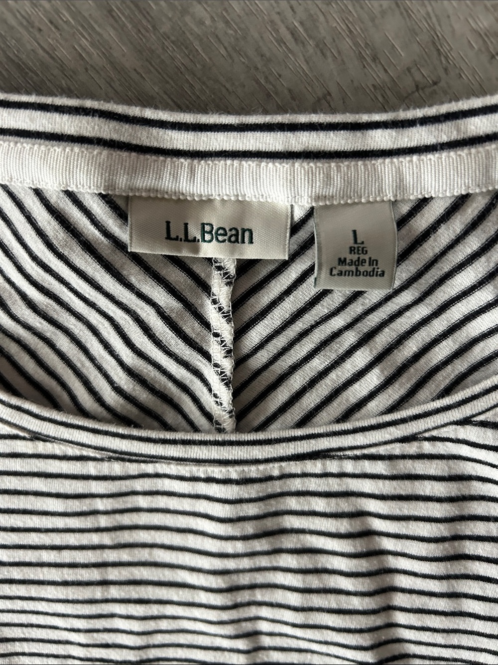 L.L. Bean Tunic Top - Picture 3 of 4
